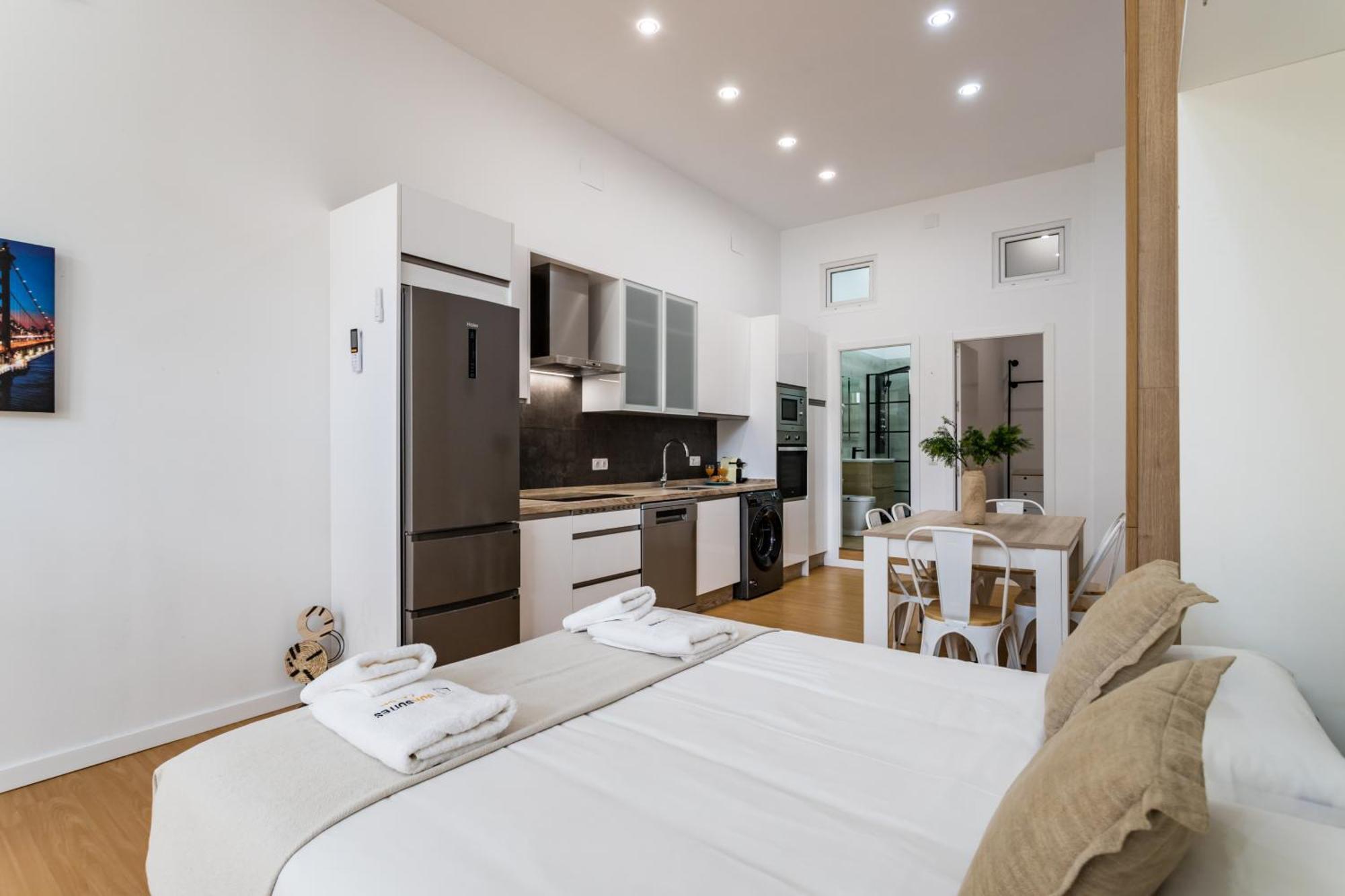 Sur Suites Estudio Industrial 2 Fuengirola Exteriör bild