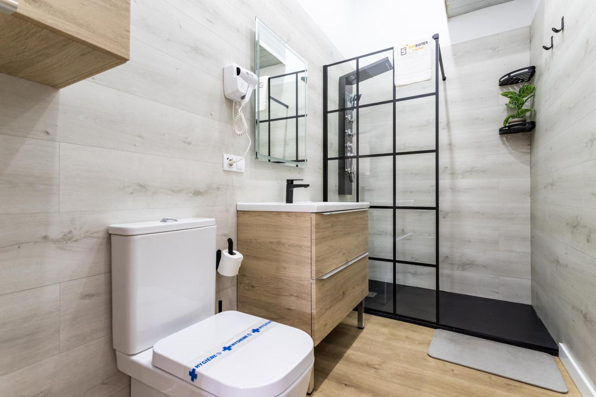 Sur Suites Estudio Industrial 2 Fuengirola Exteriör bild